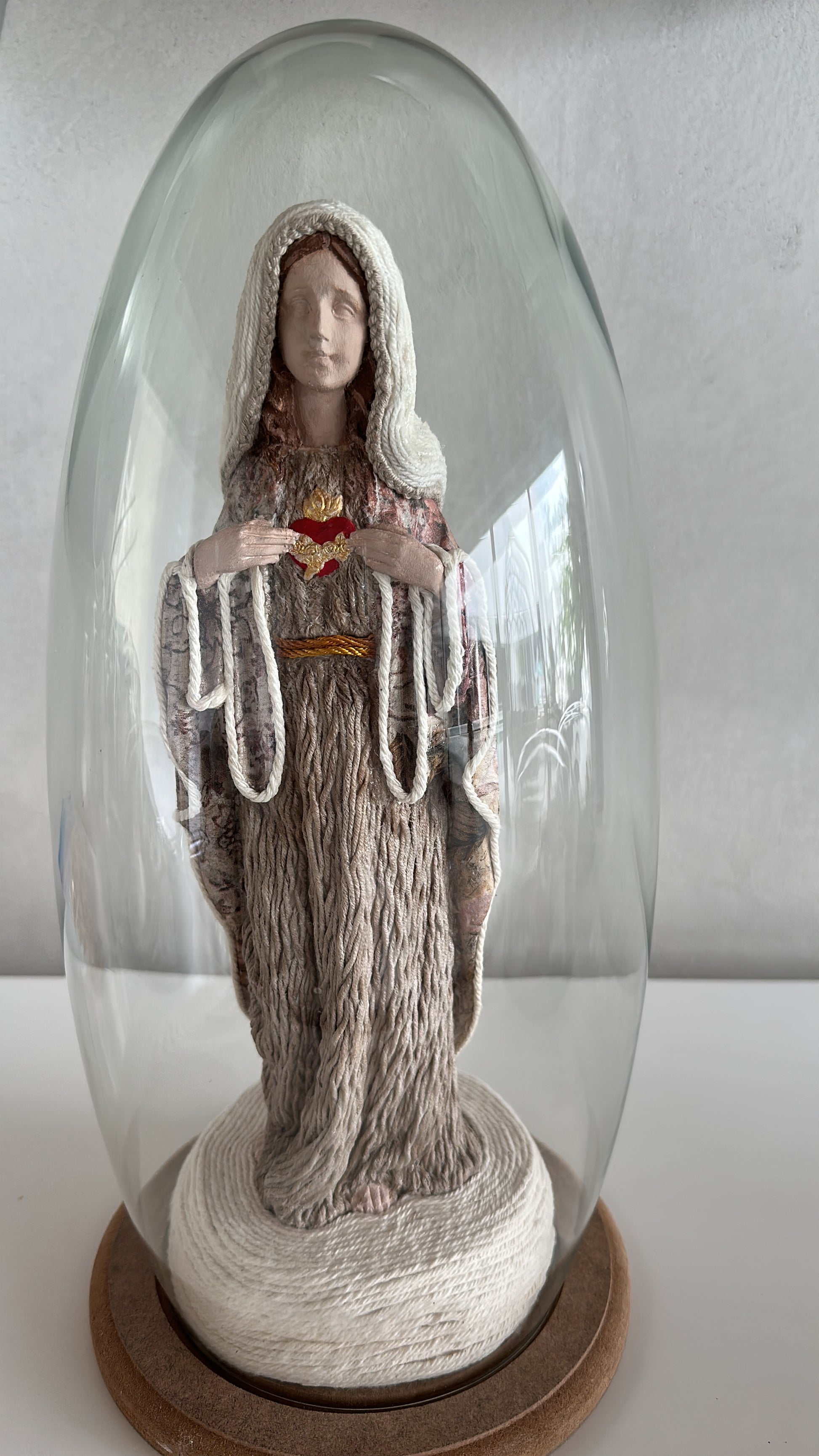 Sacred Heart of Mary in Glass Dome