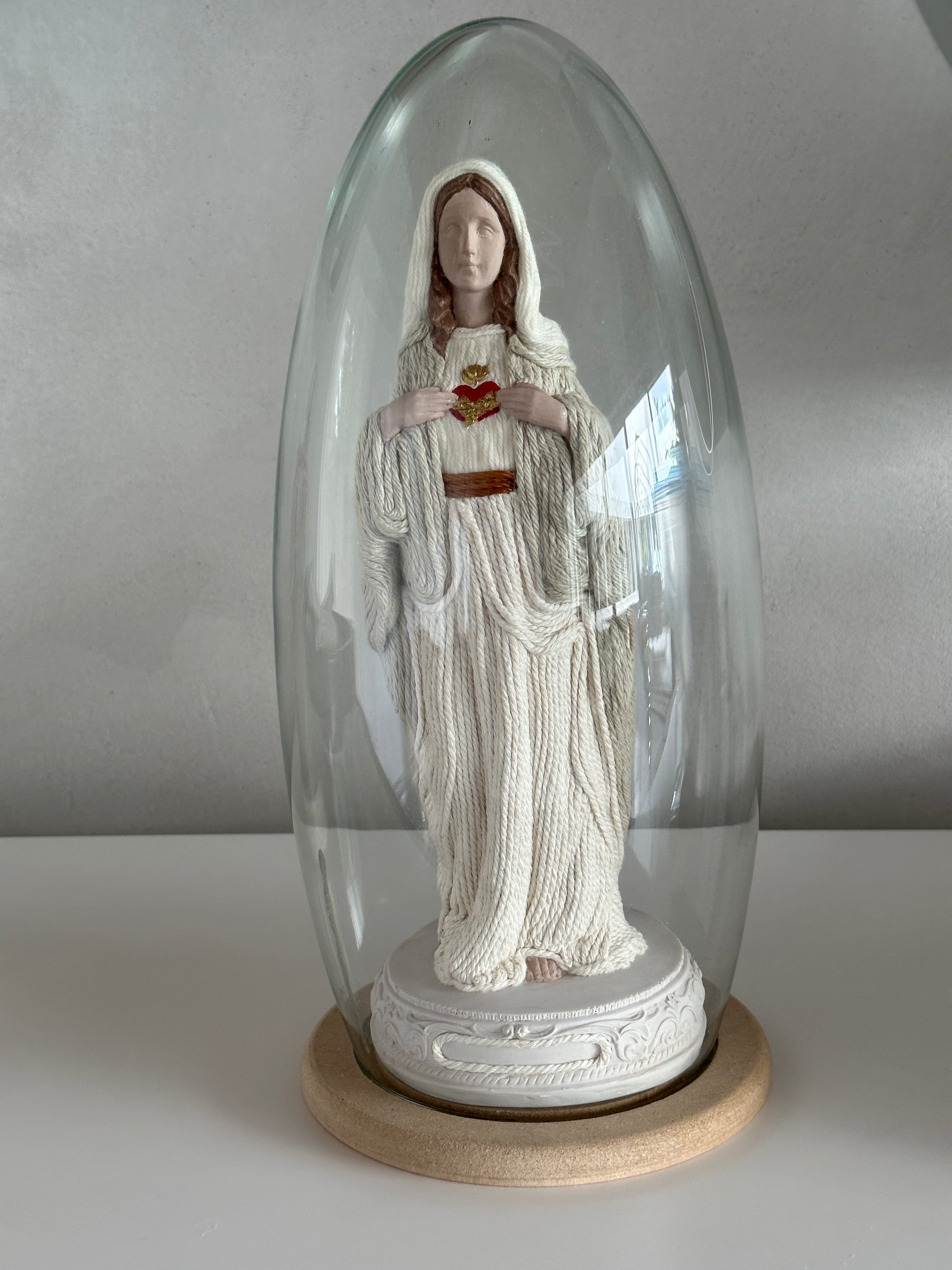 Sacred Heart of Mary in Glass Dome